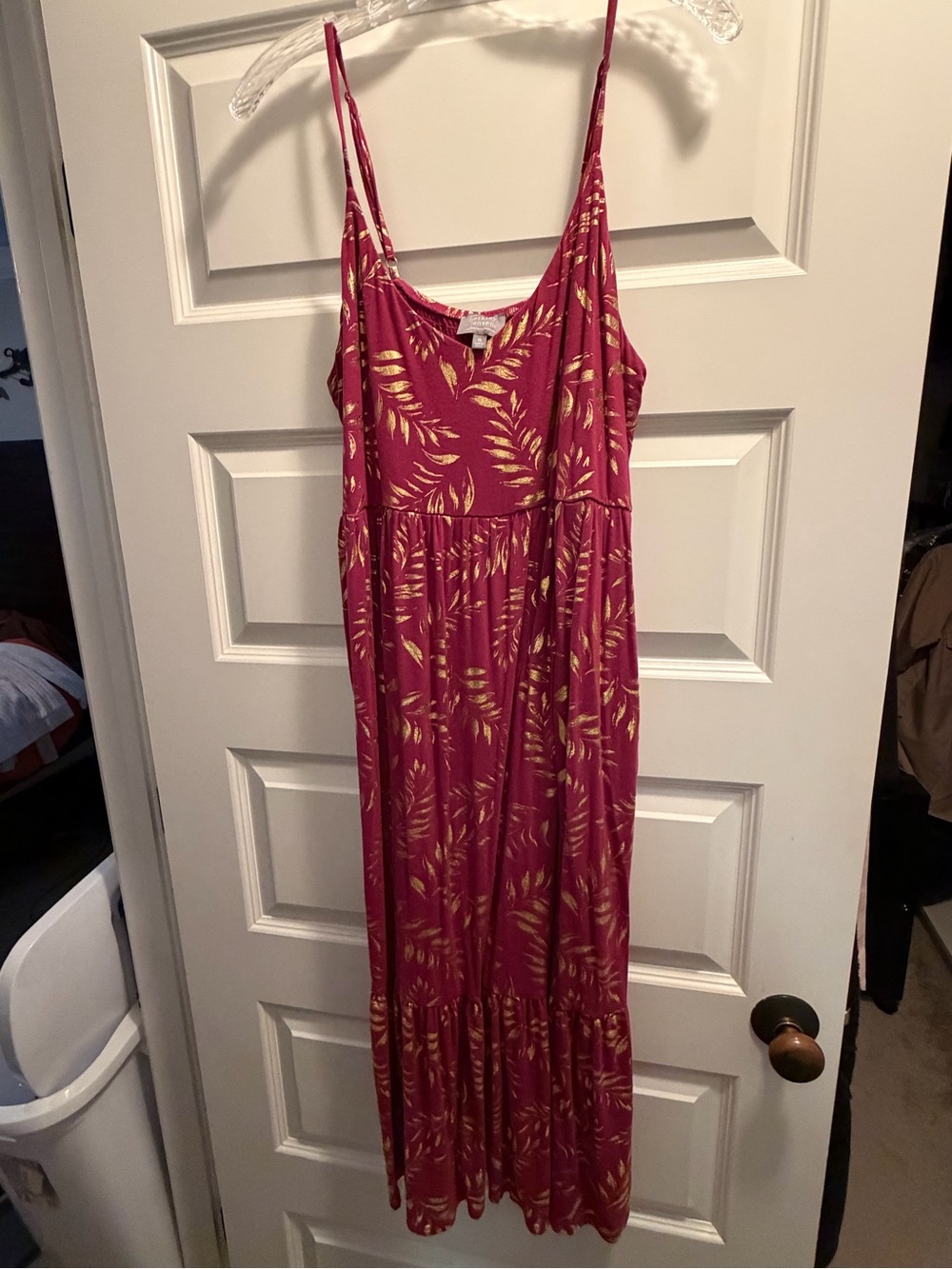 Women's Burgundy Maxi Dress with Gold Leaf Print - Spaghetti Straps